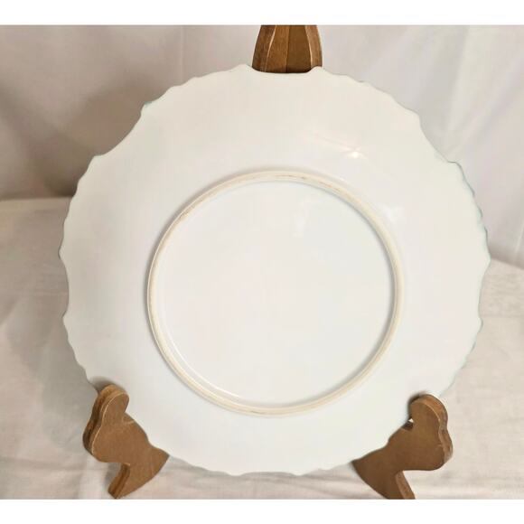 Vintage Fruit Inspired Ceramic Plate Green Scalloped Edge Orange Grapes Berries - Picture 2 of 3